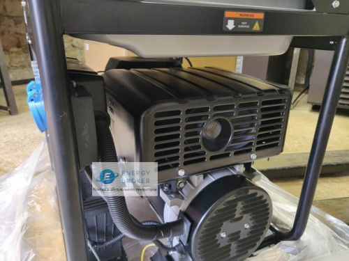 Диаметр выхлопного патрубка 32 мм