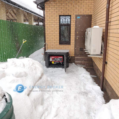 Sawafuji Elemax SH 7600-EX-RS в кожухе с автозапуском